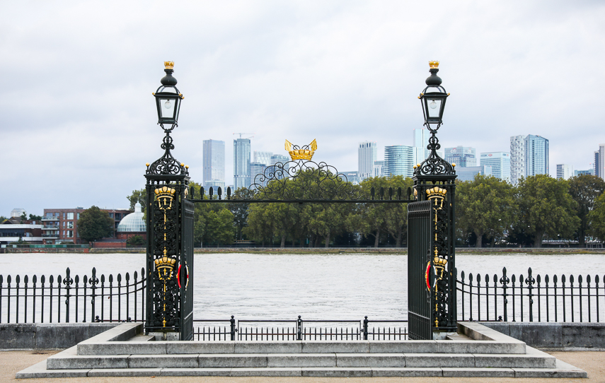 Corporate event photographer for networking event in London